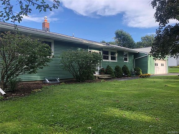 2nd image of 4919 Ledge Ln