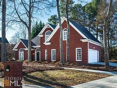 2nd image of 212 Melanie Ln