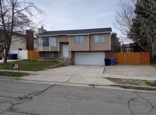 5504 S Tropicana Dr, Salt Lake City, UT 84129