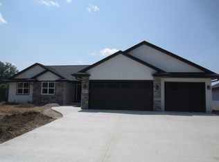 3391 Glendale Ave, Green Bay, WI 54313