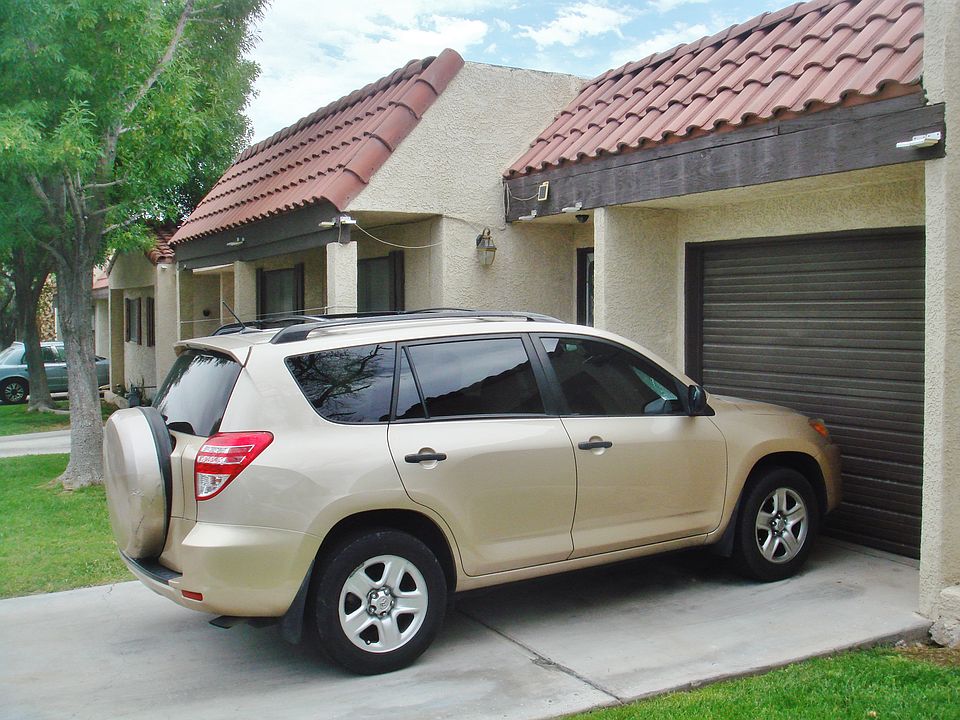 1st image of 4750 Roadrunner Dr