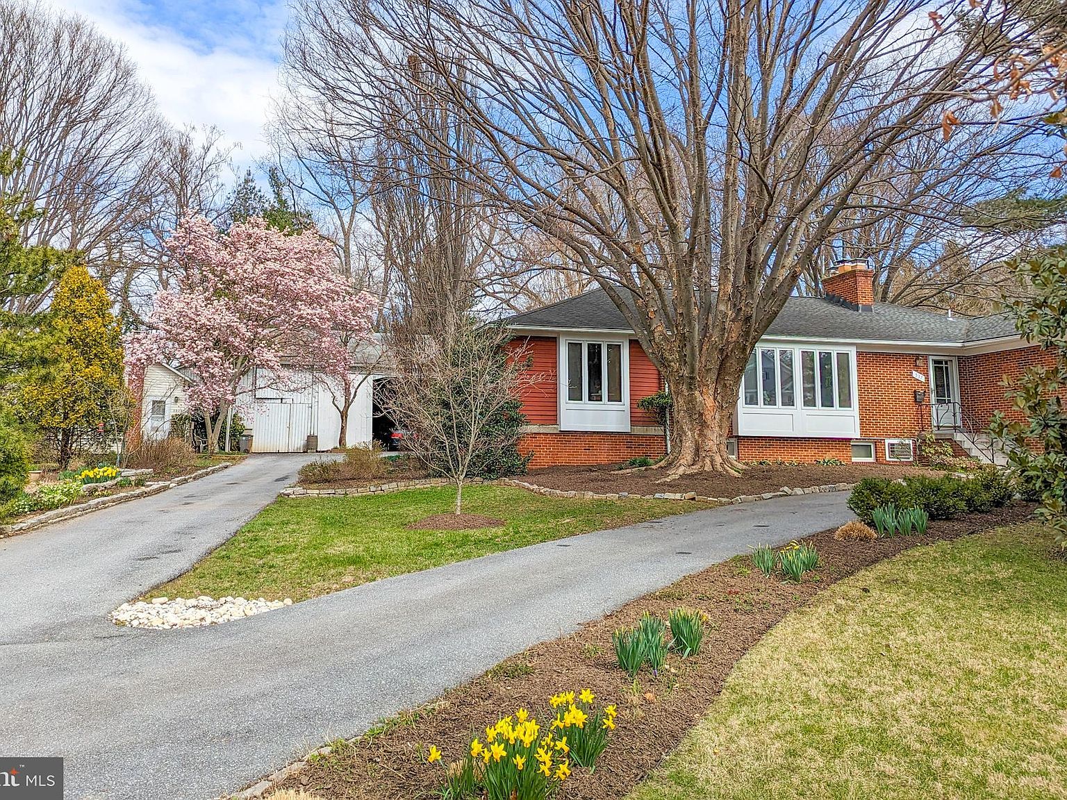 537 Anderson Ave, Rockville, MD 20850 Zillow