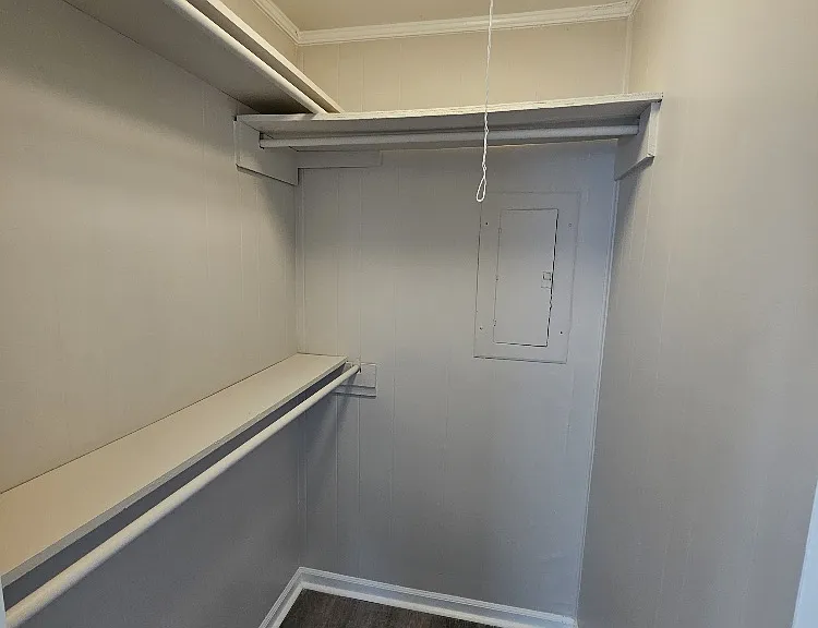 211 Oak St #2 — Photo 11