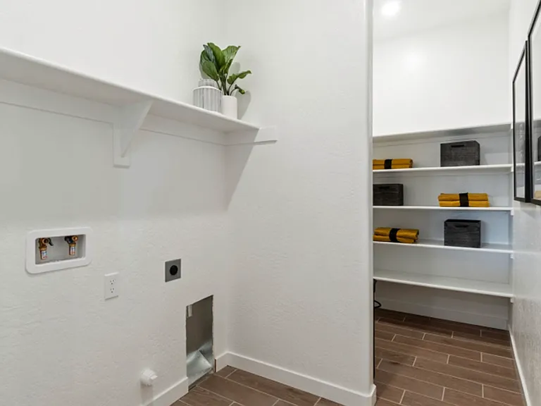 1062 W Compass Dr — Photo 10