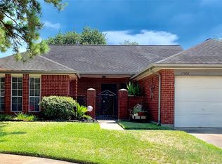 17403 Saxon Dr, Houston, TX 77095