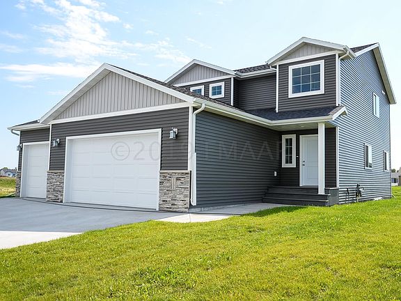 4th image of 1131 Legion Ln W