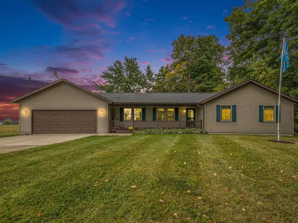 1800 E Vedder Rd, Lake Odessa, MI 48849