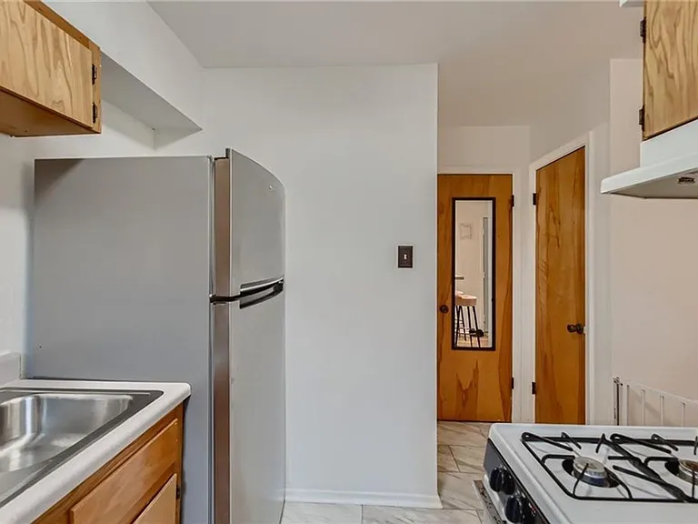 1011 W 23rd St #103 — Photo 9