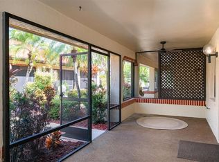 2009 Pine Isle Ln #2009, Naples, FL 34112