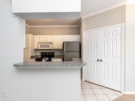 4th image of 7800 Point Meadows Dr APT 1512