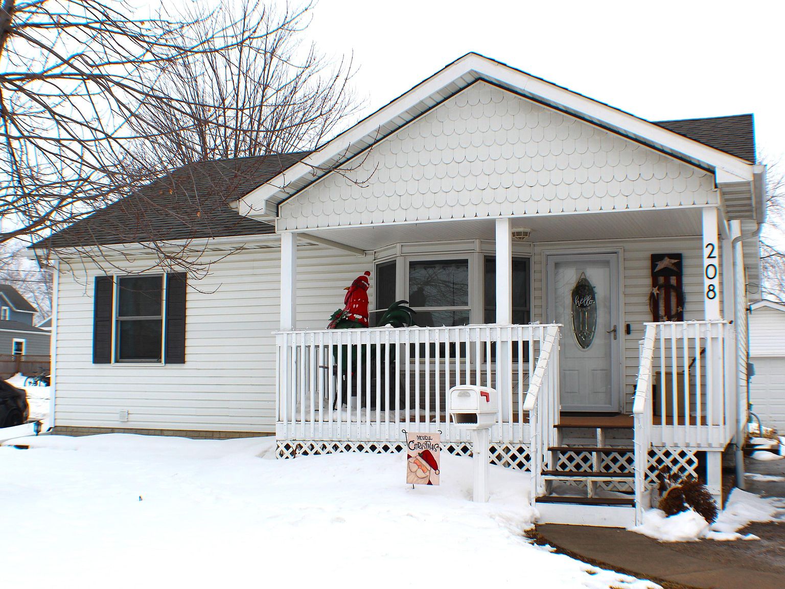 208 N Main St, Madrid, IA 50156 Zillow