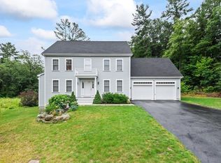 11 Whisper Dr, Worcester, MA 01609