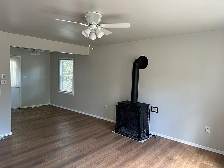 546 Nautilus Dr — Photo 5