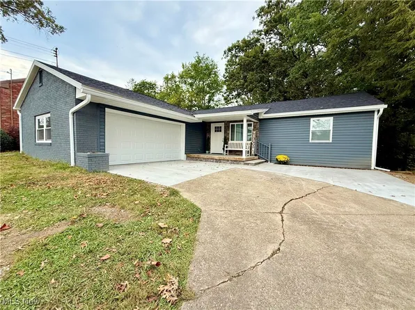 3469 Roseland Ave, Parkersburg, WV 26104