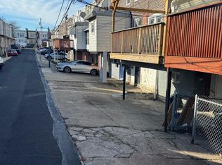 6902 Buist Ave, Philadelphia, PA 19142