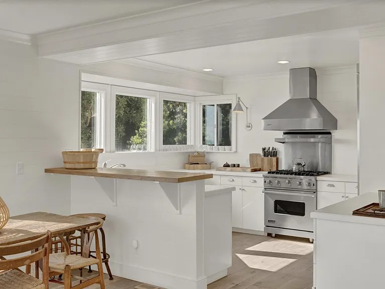 3567 Padaro Ln — Photo 13