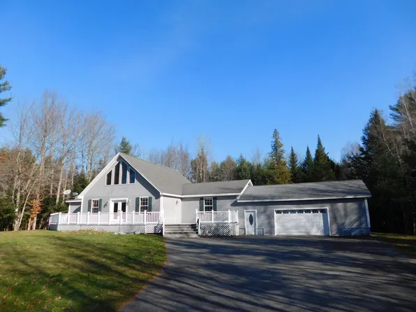 120 Ten Road, Bradley, ME 04411