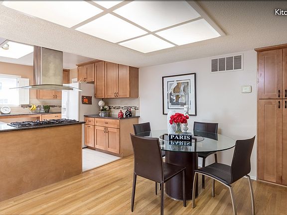 5th image of 872 Daffodil Way