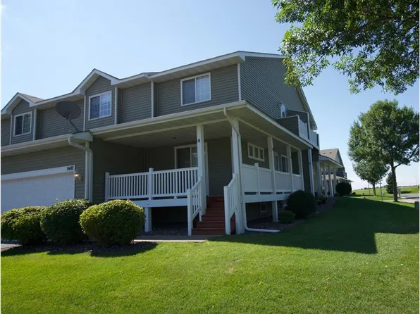 9481 Talon Ct, Monticello, MN 55362