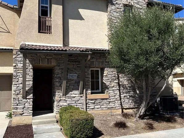 31031 Strawberry Tree Ln, Temecula, CA 92592