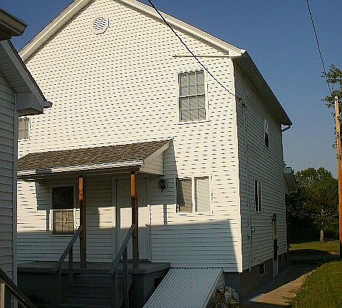 4th image of 3246 Norfolk Ave