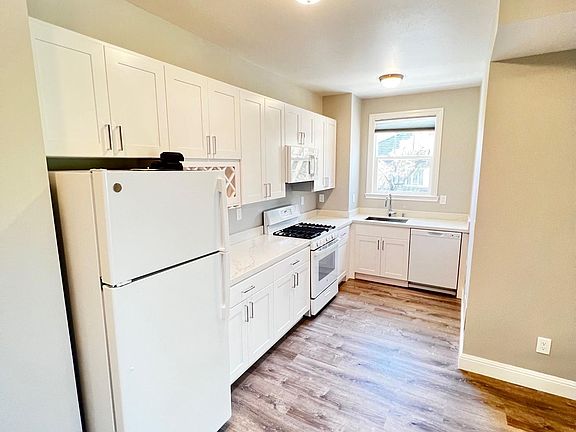 3rd image of 700 Steiner St APT 702