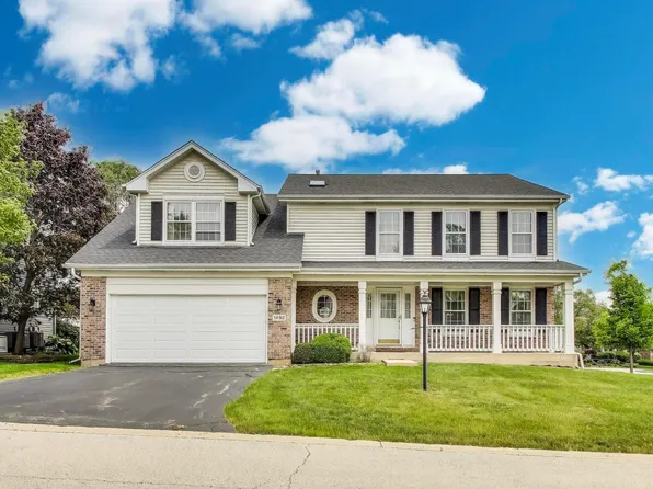 1492 Della Dr, Hoffman Estates, IL 60169