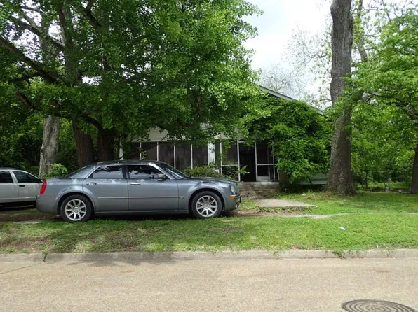 1016 Clinton St, Arkadelphia, AR 71923