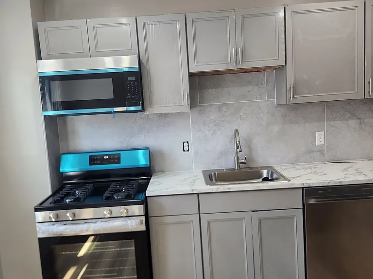 3394 Bailey Ave #12 & 14 — Photo 9
