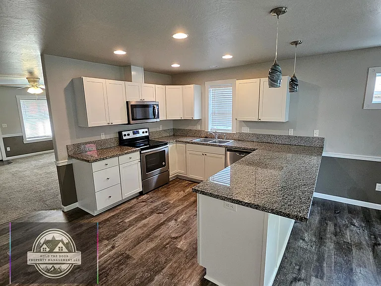 First Month's Rent paid by Owner upon Application Approval !!