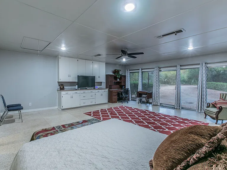 2518 Marlandwood Rd — Photo 28