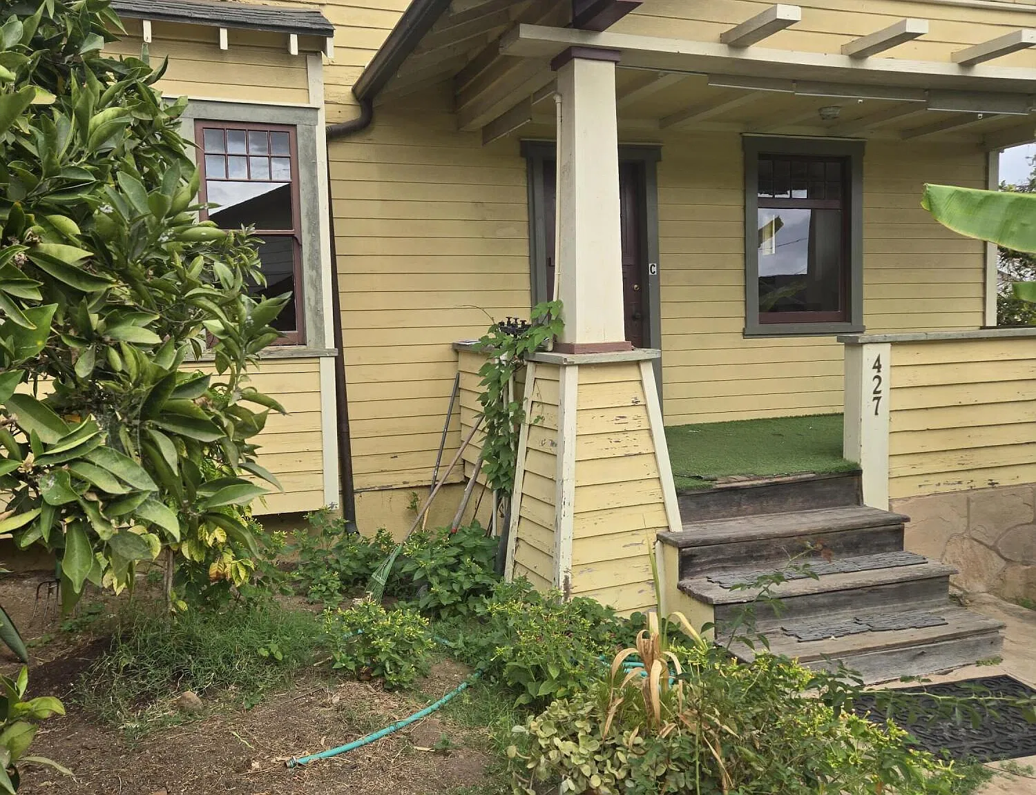 2 bed, 1.5 bath, 857 sqft, $4,000 — Photo 1
