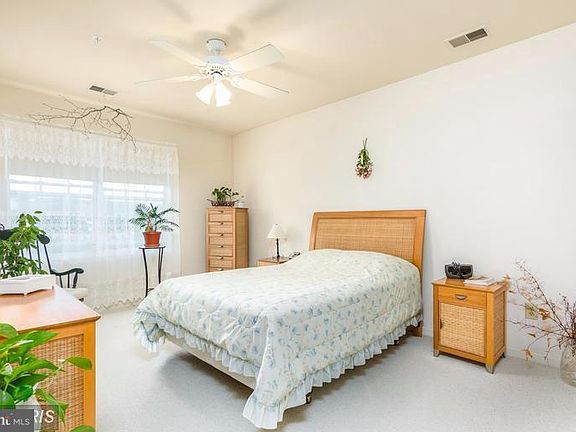 2nd image of 304 Gatehouse Ln #304I