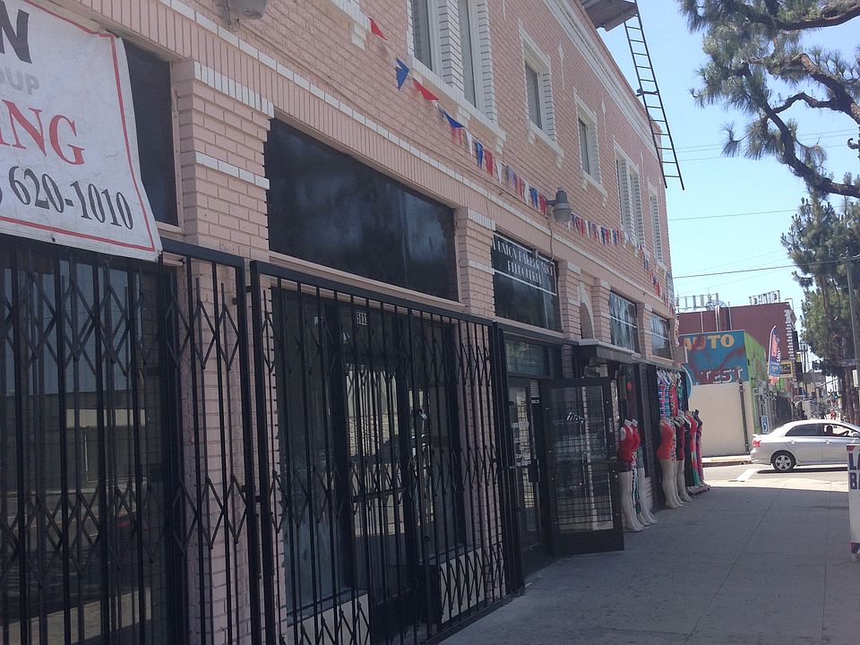 2nd image of 5634 S Broadway