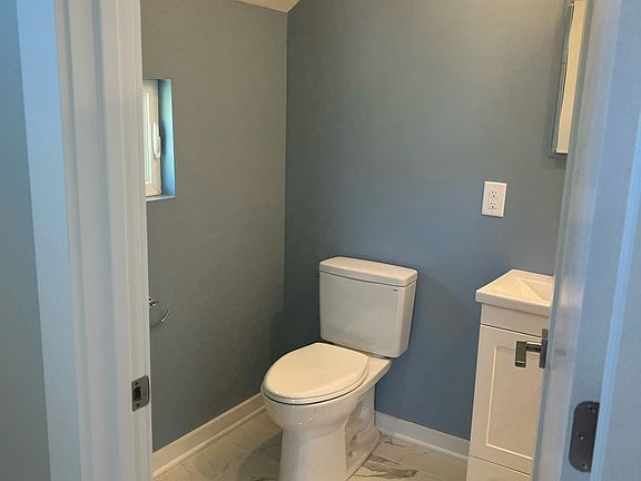 Full Bath 1