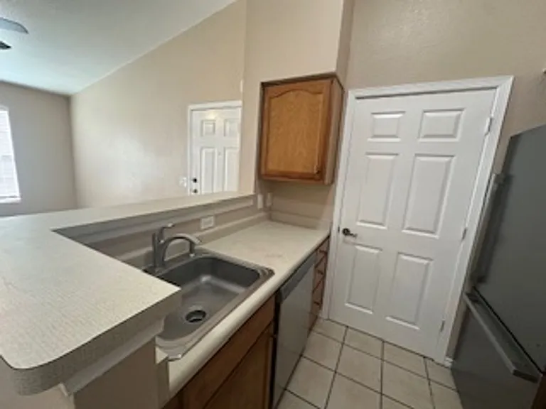3901 Sonoma Springs Ave #1013 — Photo 2