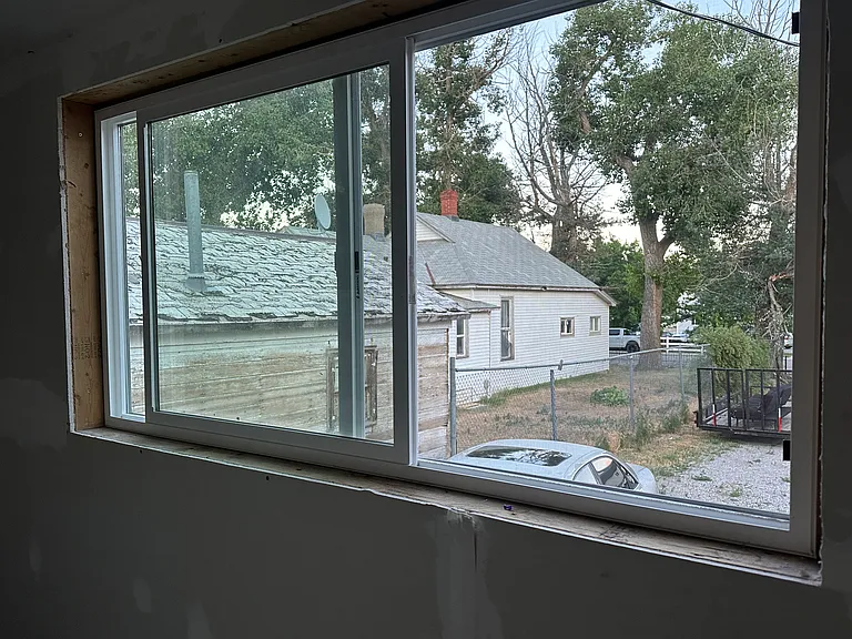 807 1/2 W Buffalo St — Photo 2