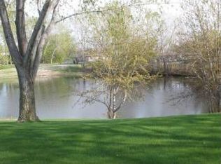 14382 Pennock Ave, Apple Valley, MN 55124