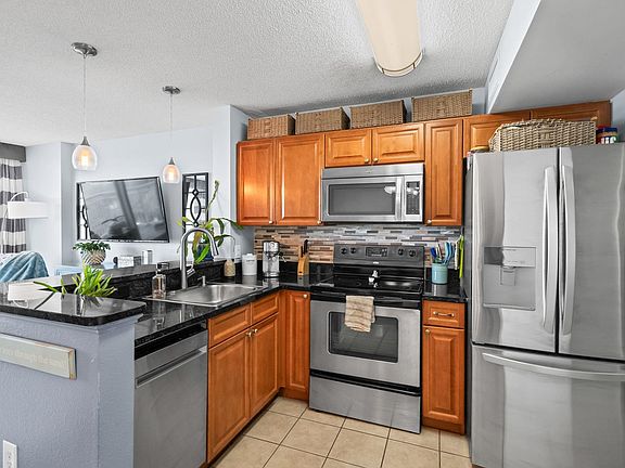 5th image of 215 77th Ave. N #804