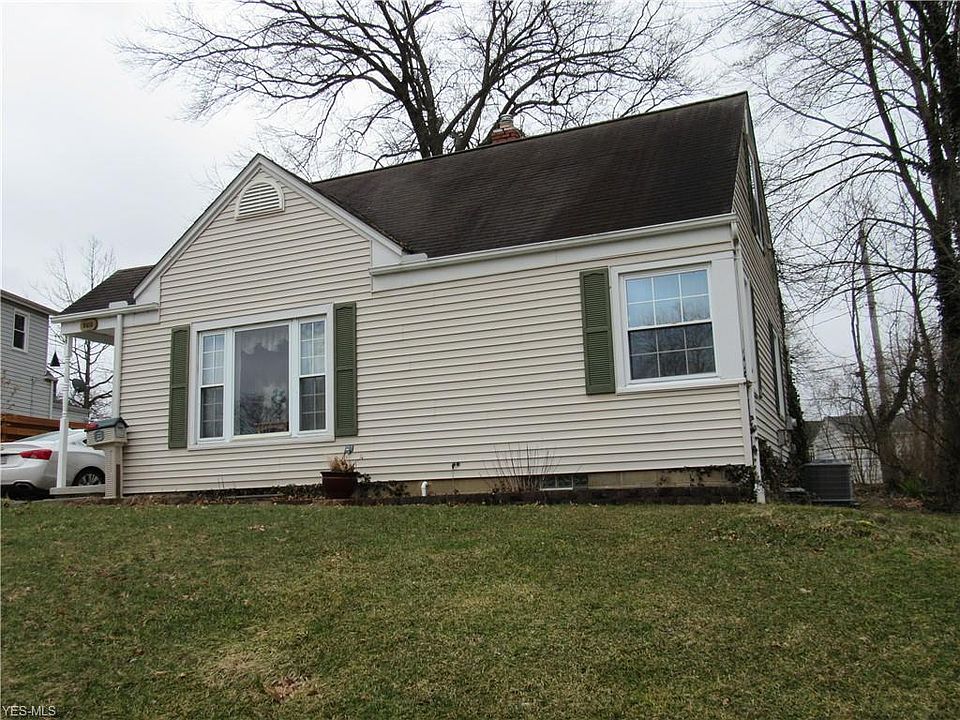 1st image of 2418 Phelps Ave