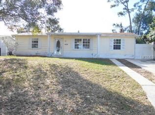 4124 Oakfield Ave, Holiday, FL 34691