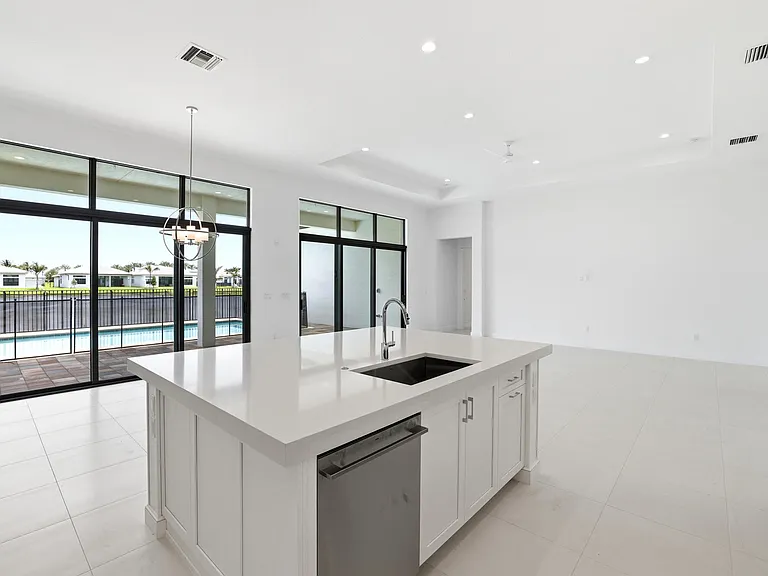 9008 Corsican Finch Ct — Photo 5