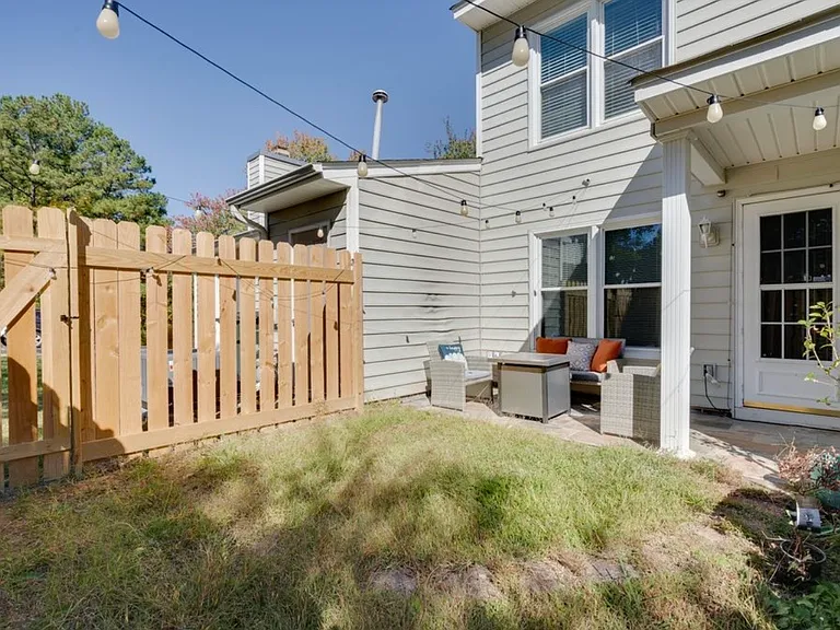 3302 Comstock Rd — Photo 27
