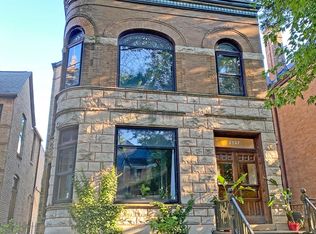 2137 W Caton St #2, Chicago, IL 60647