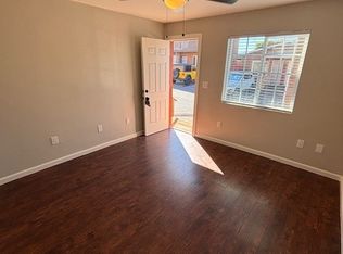 225 S Highway 101 #4, Solana Beach, CA 92075