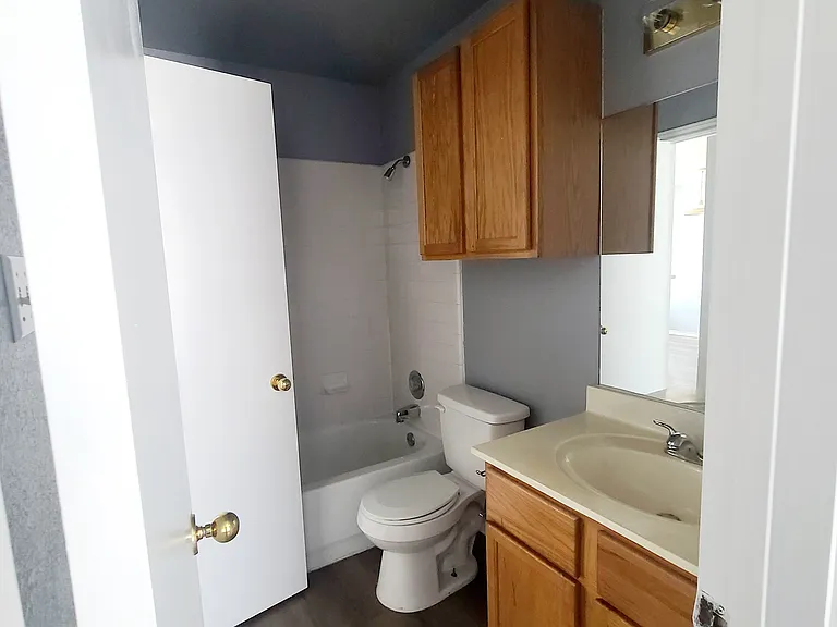 1707 Spring Rose Cir #C — Photo 9