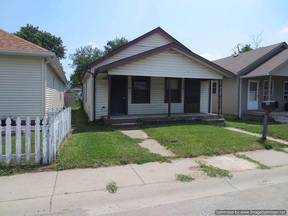 2nd image of 809 Chase St