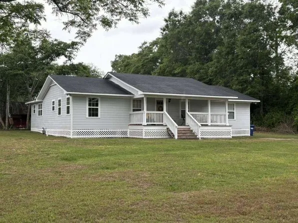 27128 Aughtman Ln, Andalusia, AL 36421
