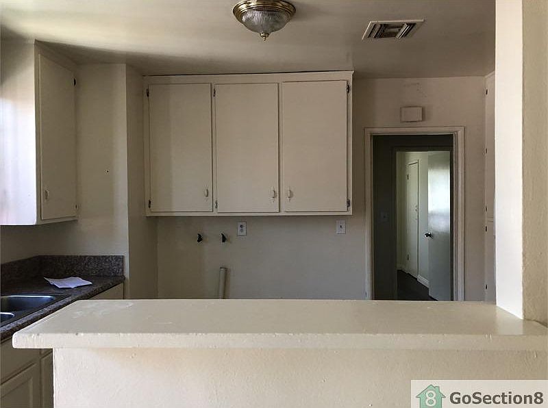 1st image of 3838 W 105th St APT 2