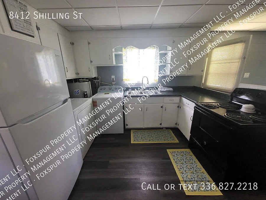 2 bed, $1,050 — Photo 3